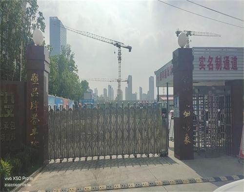  振华建设昆山项目（高压线防护）